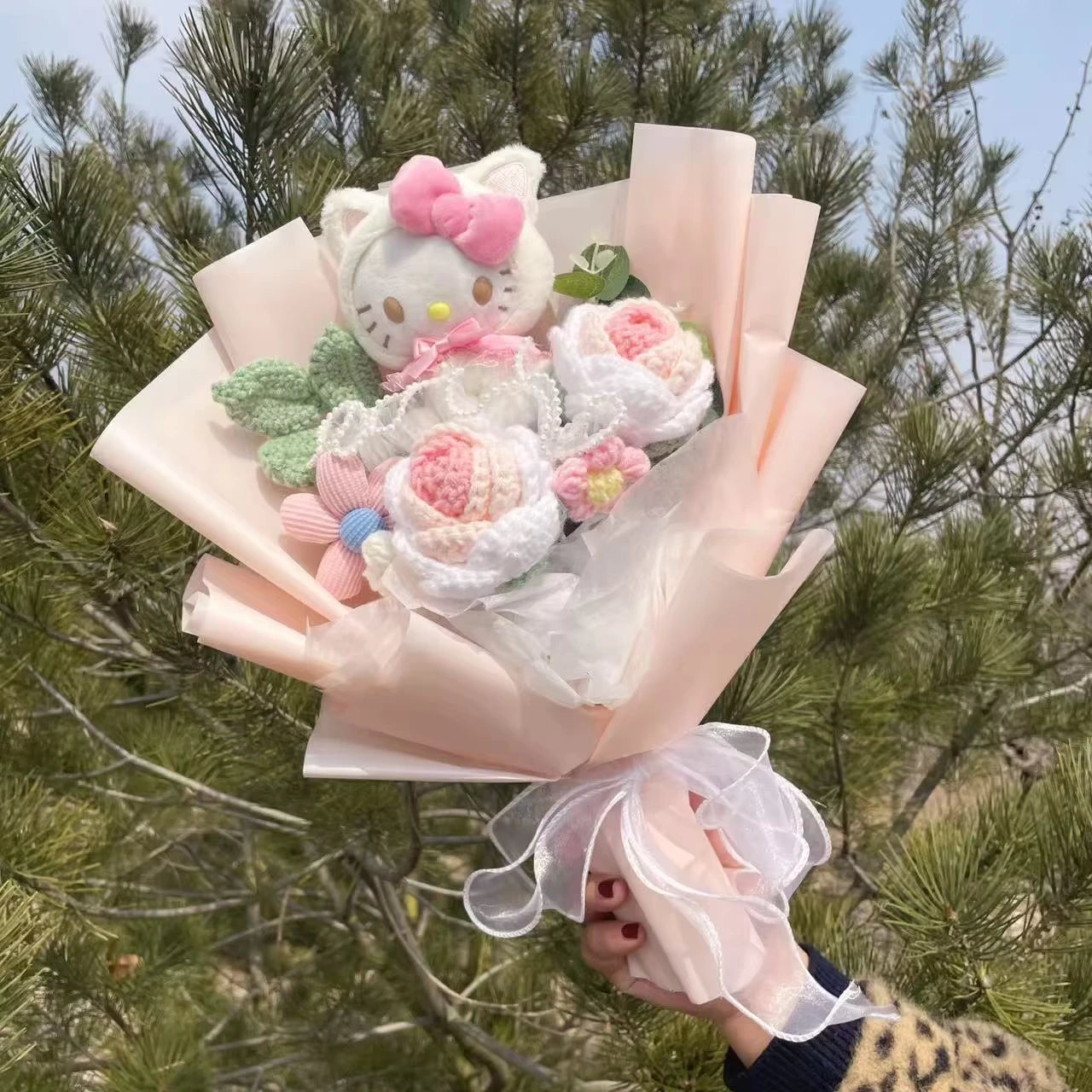 Hello Kitty - Handmade Crochet Bouquets - Roses, Plush