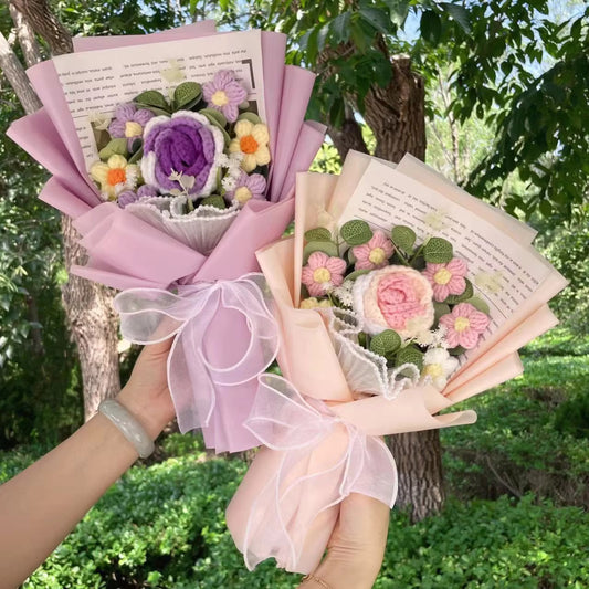 "Passion" - Rose Crochet Bouquet w/ Mix