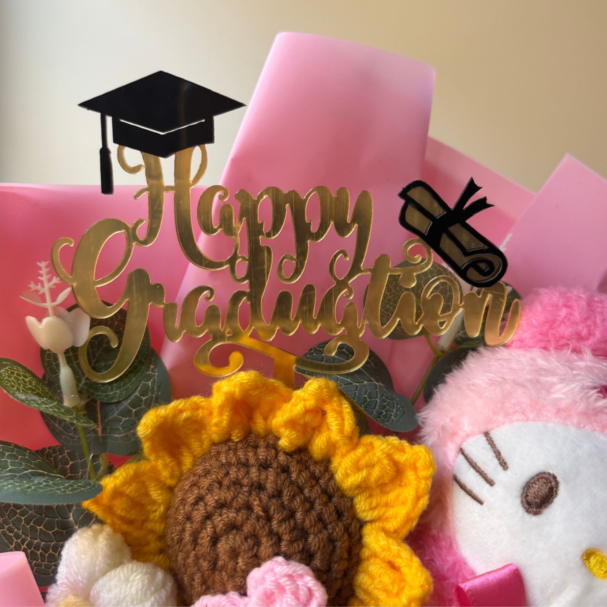 Hello Kitty Graduation Bouquet 🎓 Handmade Crochet Bouquets