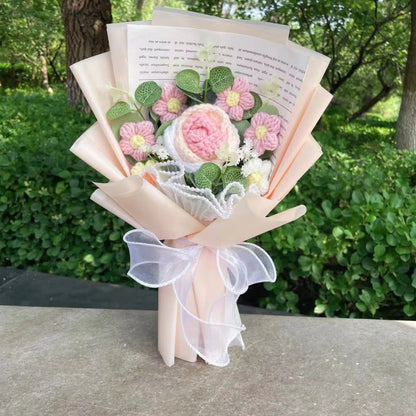 "Passion" - Rose Crochet Bouquet w/ Mix