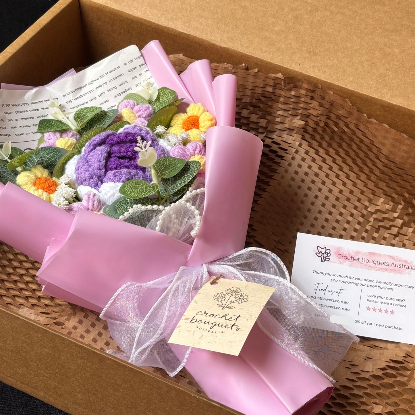 "Passion" - Rose Crochet Bouquet w/ Mix