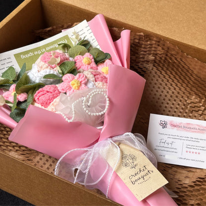 "Triple Rose" - Handmade Rose Crochet Flowers Bouquet w/ Mix